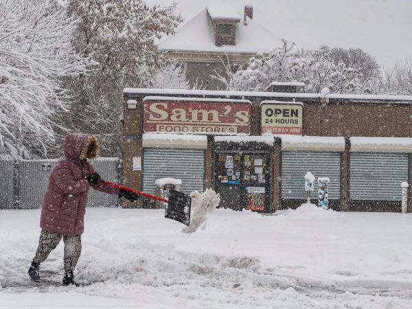 Arctic Air Hits UK