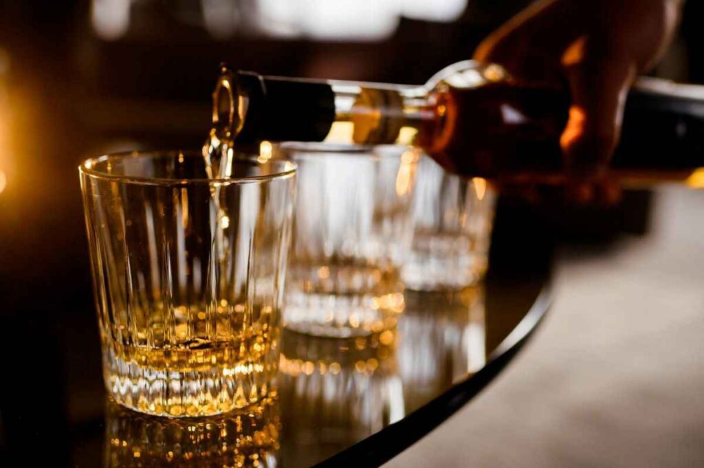 Whisky Casks vs Gold: What Investors Need to Know About Liquid Assets Whisky Casks vs Gold